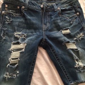 Miss Me destroyed Bermuda shorts